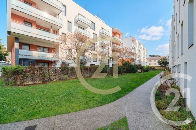 Appartement T3 &agrave; vendre - 3 pi&egrave;ces - 60,86 m2 - Lyon - 69008 - RHONE-ALPES