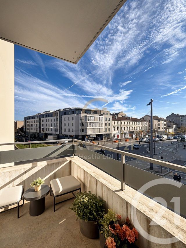 Appartement F3 &agrave; vendre - 3 pi&egrave;ces - 55,62 m2 - Lyon - 69008 - RHONE-ALPES