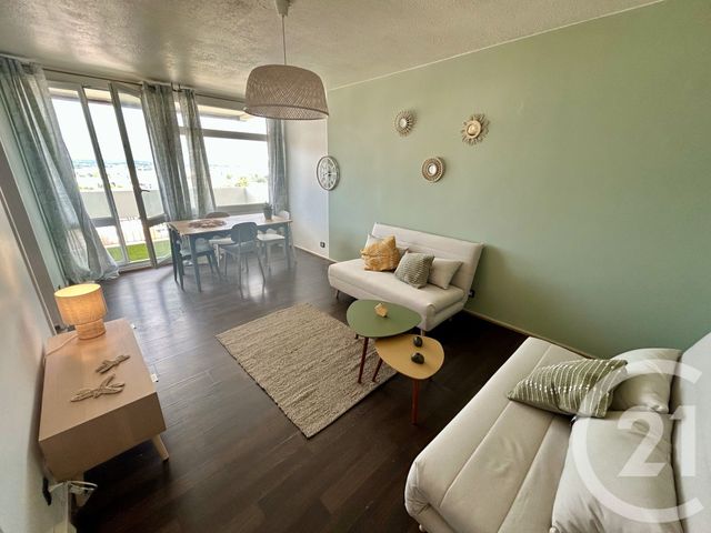 Appartement F2 à louer - 2 pièces - 54,06 m2 - Bron - 69 - RHONE-ALPES