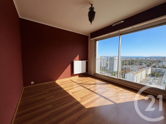 Appartement F5 à louer - 5 pièces - 97,43 m2 - Venissieux - 69 - RHONE-ALPES