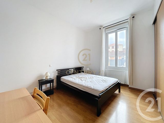 Appartement T4 à vendre - 4 pièces - 79,47 m2 - Venissieux - 69 - RHONE-ALPES