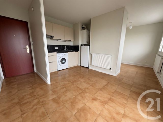 Appartement F1 à louer - 1 pièce - 23,33 m2 - Meyzieu - 69 - RHONE-ALPES