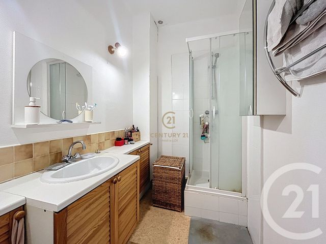 Appartement T2 à vendre - 2 pièces - 41 m2 - Lyon - 69008 - RHONE-ALPES