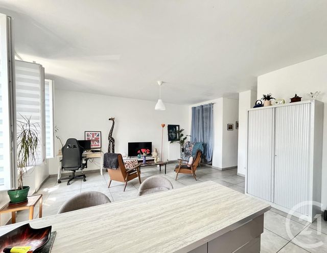 Appartement T3 à vendre - 3 pièces - 67,52 m2 - Villeurbanne - 69 - RHONE-ALPES