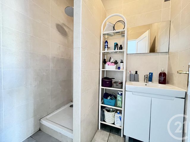 Appartement T3 à vendre - 3 pièces - 67,52 m2 - Villeurbanne - 69 - RHONE-ALPES