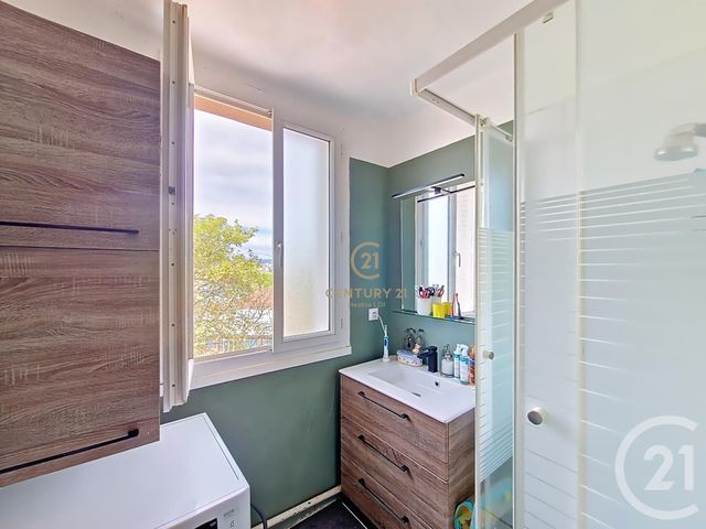 Appartement T3 à vendre - 3 pièces - 54,03 m2 - Venissieux - 69 - RHONE-ALPES