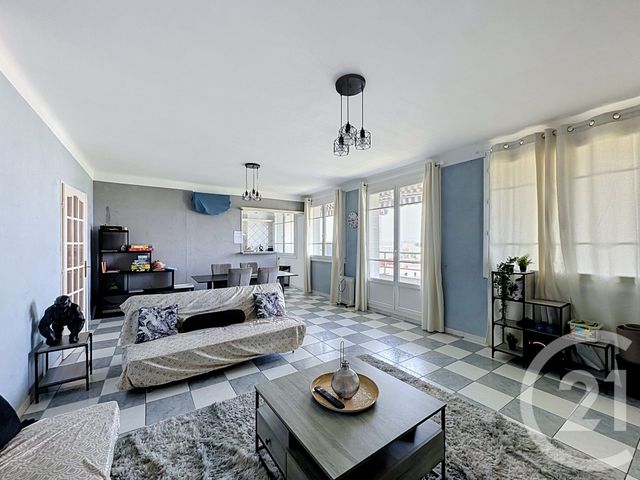 Appartement F5 &agrave; vendre - 5 pi&egrave;ces - 83 m2 - Lyon - 69008 - RHONE-ALPES