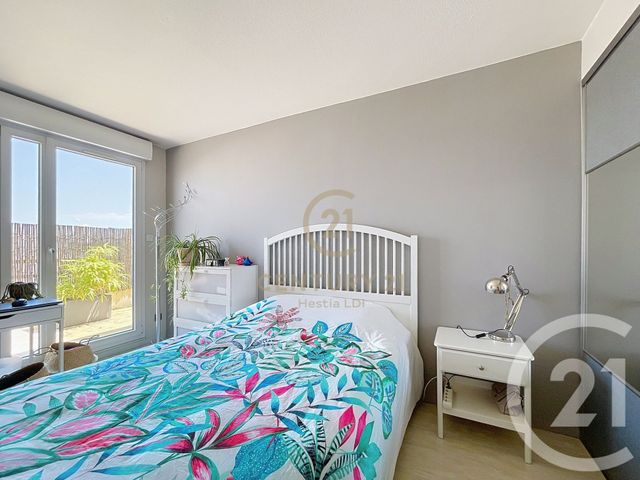 Appartement T5 à vendre - 4 pièces - 106 m2 - Lyon - 69008 - RHONE-ALPES