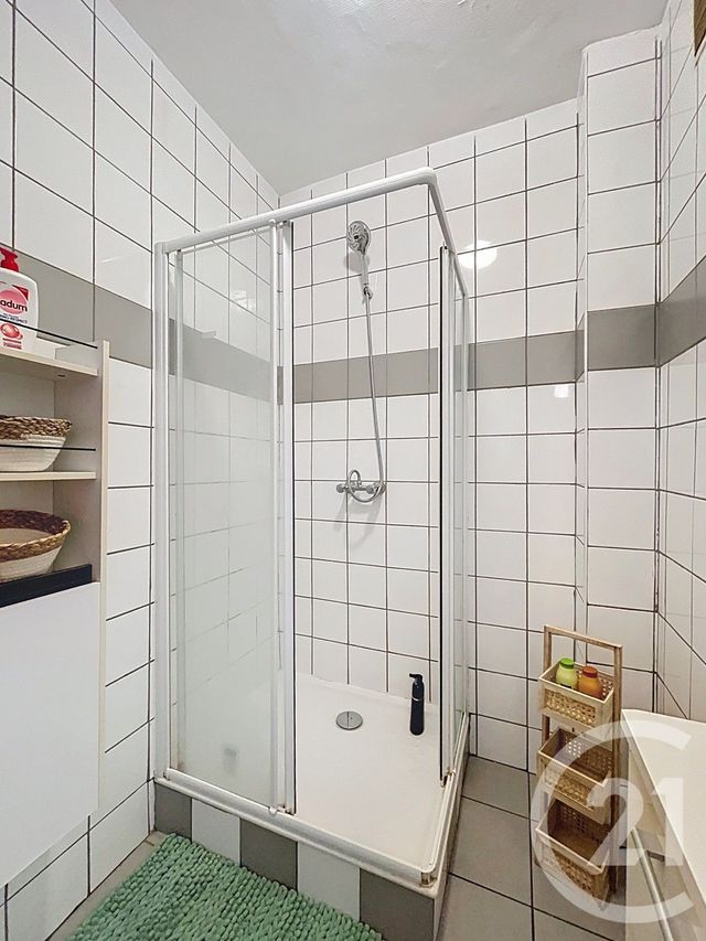 Appartement F2 à vendre - 2 pièces - 53 m2 - Lyon - 69008 - RHONE-ALPES