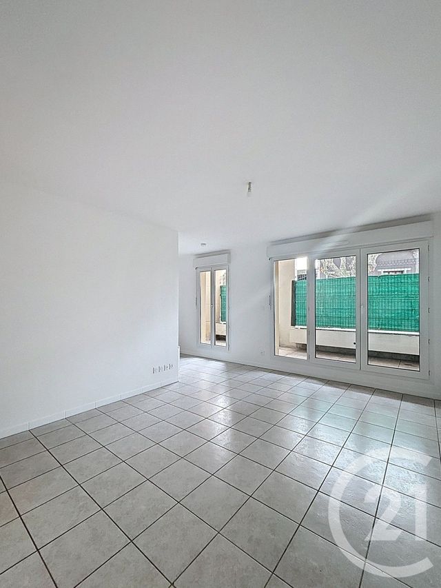 Appartement F2 à vendre - 2 pièces - 41 m2 - Vaulx En Velin - 69 - RHONE-ALPES