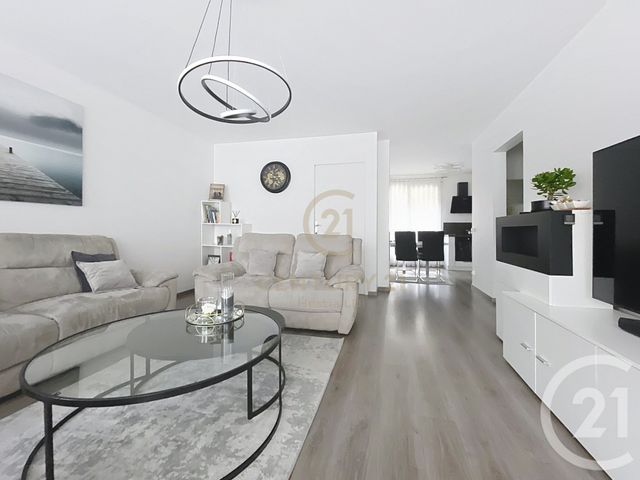 Appartement F3 &agrave; vendre - 3 pi&egrave;ces - 77 m2 - Vaulx En Velin - 69 - RHONE-ALPES