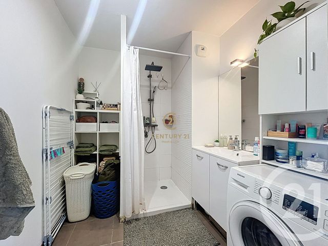 Appartement &agrave; vendre - 2 pi&egrave;ces - 42 m2 - St Priest - 69 - RHONE-ALPES