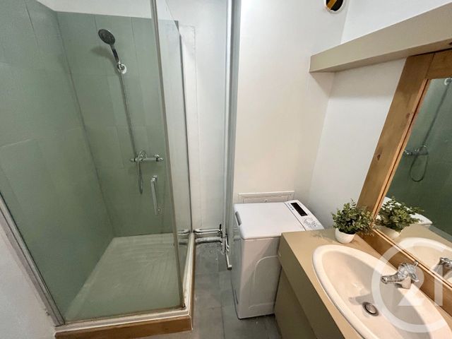 Appartement F2 &agrave; louer - 2 pi&egrave;ces - 54,06 m2 - Bron - 69 - RHONE-ALPES