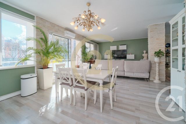 Appartement T4 &agrave; vendre - 4 pi&egrave;ces - 97,81 m2 - Lyon - 69008 - RHONE-ALPES