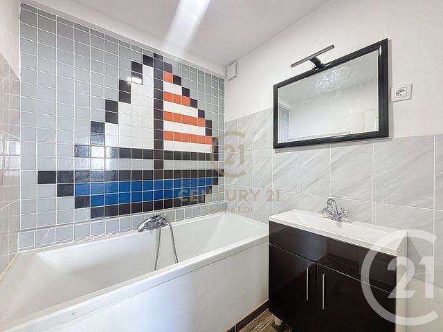 Appartement F4 &agrave; vendre - 4 pi&egrave;ces - 87,36 m2 - Lyon - 69008 - RHONE-ALPES