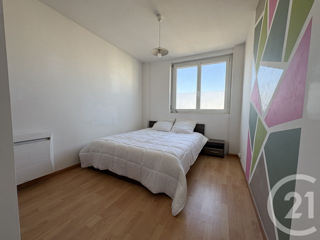 Appartement F4 &agrave; louer - 4 pi&egrave;ces - 64,66 m2 - Venissieux - 69 - RHONE-ALPES