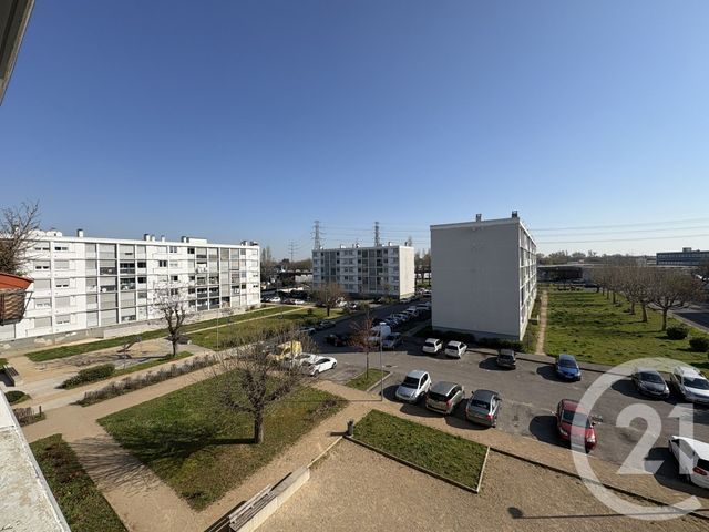 Appartement F4 &agrave; louer - 4 pi&egrave;ces - 64,66 m2 - Venissieux - 69 - RHONE-ALPES