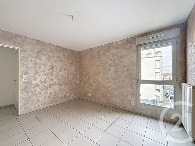 Appartement F3 &agrave; vendre - 3 pi&egrave;ces - 70 m2 - Decines Charpieu - 69 - RHONE-ALPES
