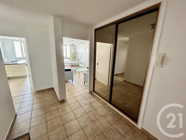 Appartement F5 &agrave; louer - 5 pi&egrave;ces - 110,73 m2 - Lyon - 69008 - RHONE-ALPES
