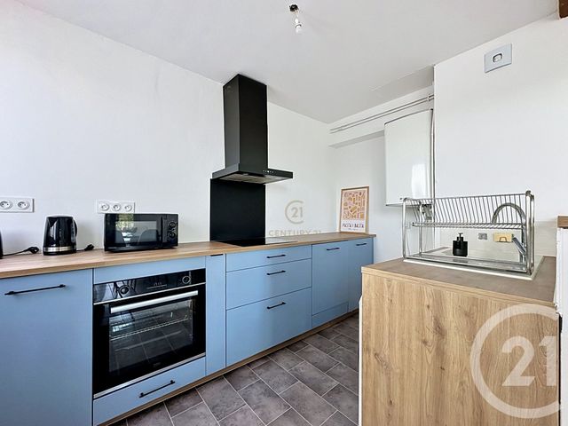 Appartement T3 &agrave; louer - 3 pi&egrave;ces - 68,31 m2 - Venissieux - 69 - RHONE-ALPES