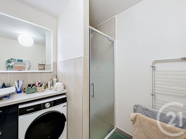 Appartement F2 &agrave; louer - 2 pi&egrave;ces - 42,65 m2 - Venissieux - 69 - RHONE-ALPES
