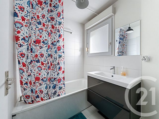 Appartement T2 &agrave; louer - 2 pi&egrave;ces - 57,14 m2 - Lyon - 69008 - RHONE-ALPES