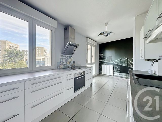 Appartement Duplex &agrave; vendre - 4 pi&egrave;ces - 108,28 m2 - Lyon - 69007 - RHONE-ALPES