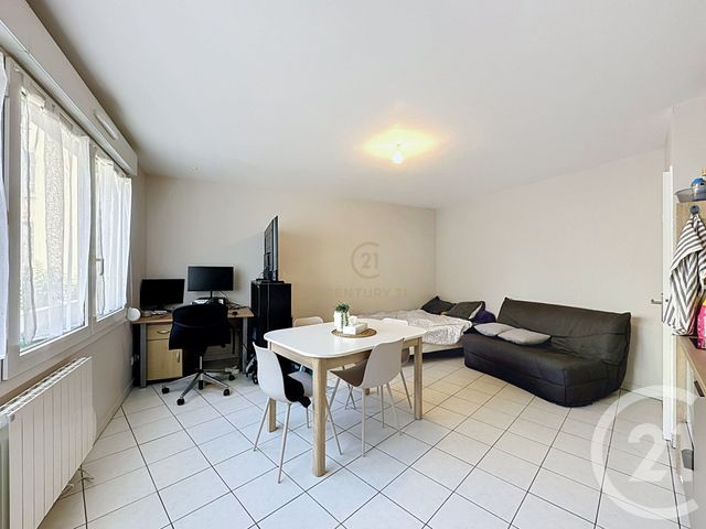 Appartement F1 &agrave; louer - 1 pi&egrave;ce - 30 m2 - Villeurbanne - 69 - RHONE-ALPES