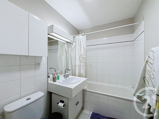 Appartement F1 &agrave; louer - 1 pi&egrave;ce - 30 m2 - Villeurbanne - 69 - RHONE-ALPES