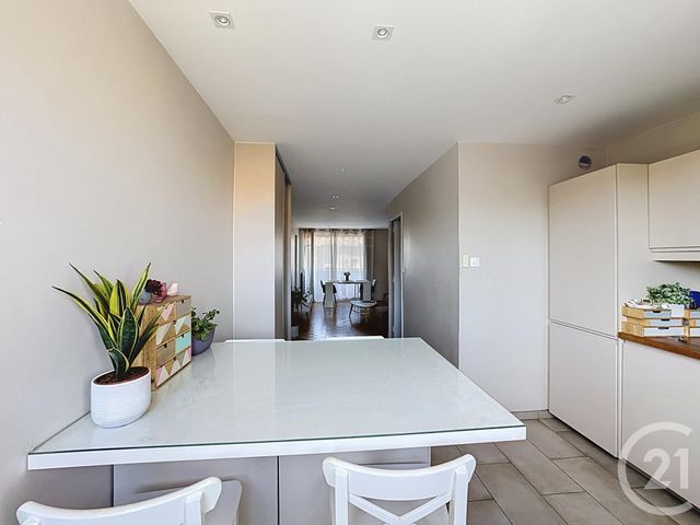 Appartement F4 &agrave; vendre - 4 pi&egrave;ces - 73,56 m2 - Villeurbanne - 69 - RHONE-ALPES