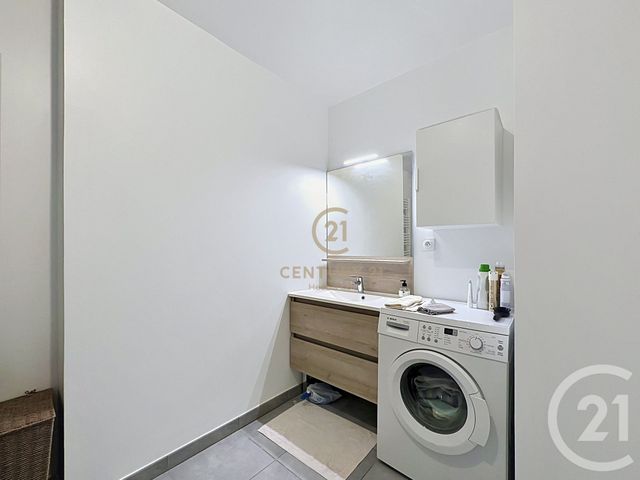 Appartement Studio &agrave; louer - 1 pi&egrave;ce - 26,38 m2 - Lyon - 69008 - RHONE-ALPES