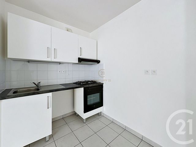 Appartement F3 &agrave; louer - 3 pi&egrave;ces - 55,65 m2 - Venissieux - 69 - RHONE-ALPES