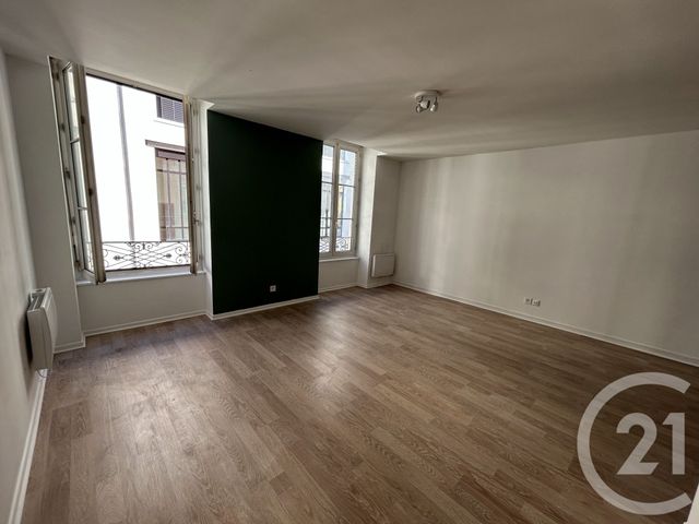 Appartement F3 à louer - 3 pièces - 75,12 m2 - Vienne - 38 - RHONE-ALPES
