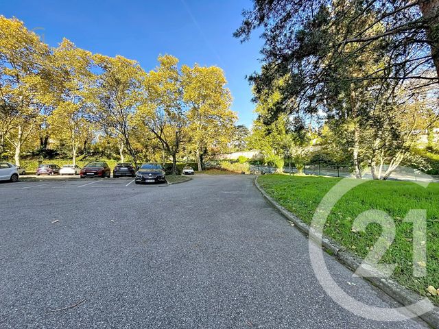 Appartement F4 à vendre - 3 pièces - 72,61 m2 - La Mulatiere - 69 - RHONE-ALPES