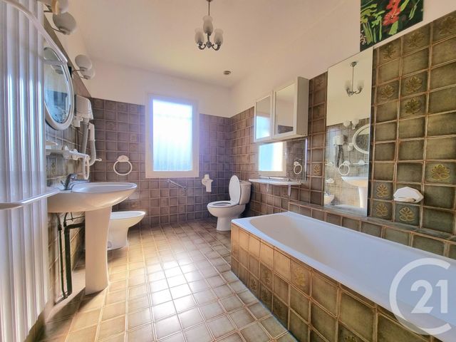 Maison à vendre - 6 pièces - 151 m2 - St Cyr Sur Le Rhone - 69 - RHONE-ALPES