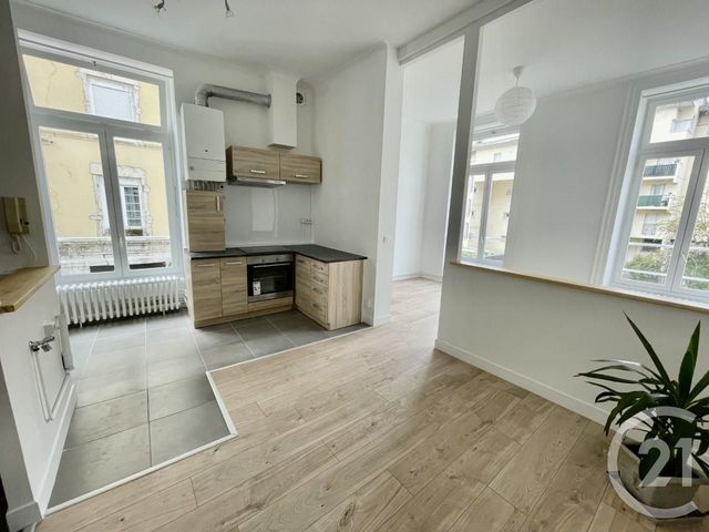Appartement F3 &agrave; louer - 3 pi&egrave;ces - 68,75 m2 - Vienne - 38 - RHONE-ALPES