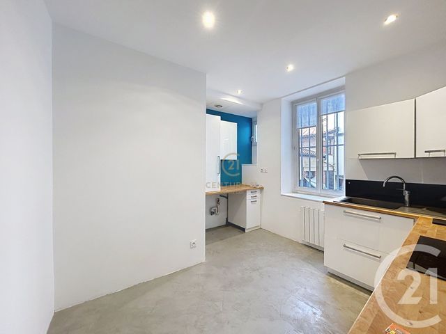 Appartement F3 &agrave; louer - 3 pi&egrave;ces - 71,02 m2 - Vienne - 38 - RHONE-ALPES