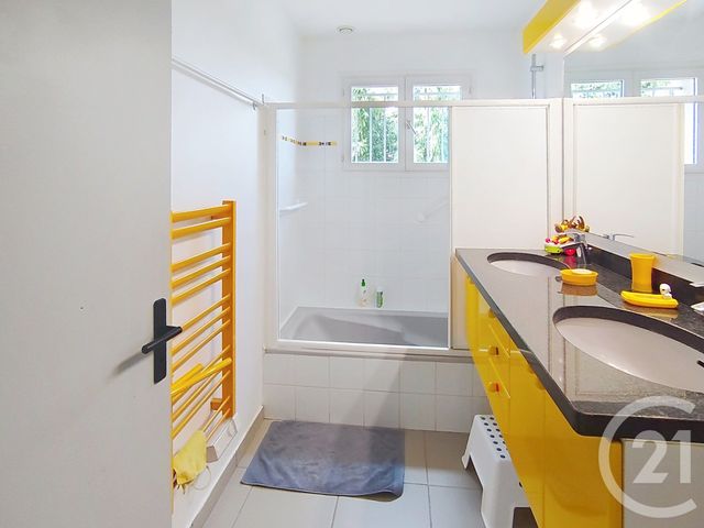 Maison &agrave; vendre - 5 pi&egrave;ces - 204 m2 - Vienne - 38 - RHONE-ALPES