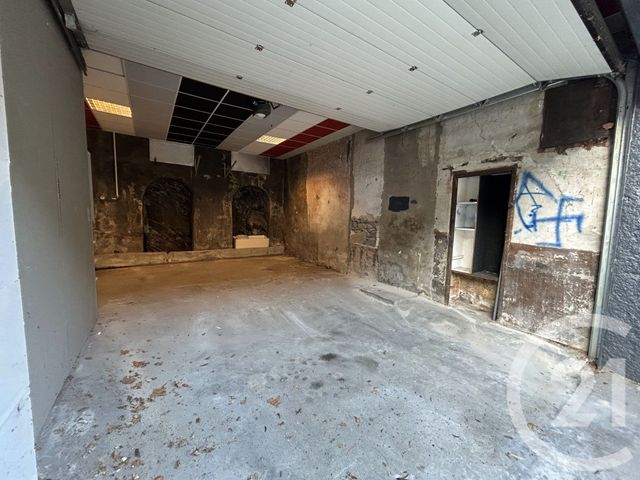 Parking &agrave; louer - 15 m2 - Vienne - 38 - RHONE-ALPES