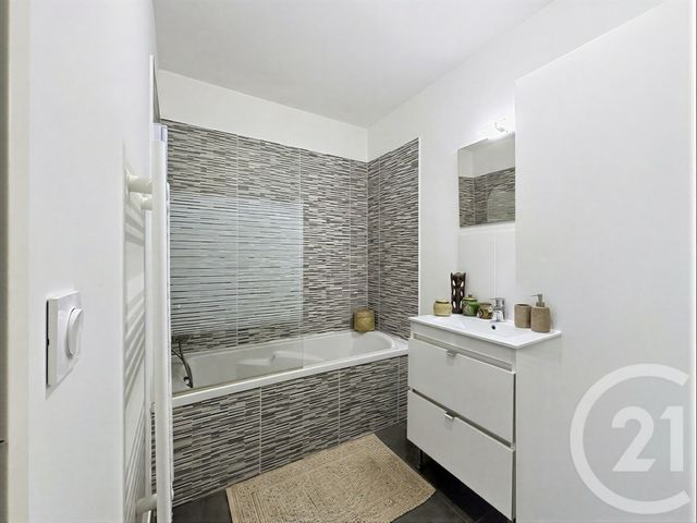 Maison &agrave; vendre - 5 pi&egrave;ces - 83 m2 - Chasse Sur Rhone - 38 - RHONE-ALPES