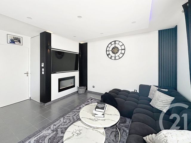 Appartement F4 &agrave; vendre - 5 pi&egrave;ces - 83,14 m2 - St Priest - 69 - RHONE-ALPES