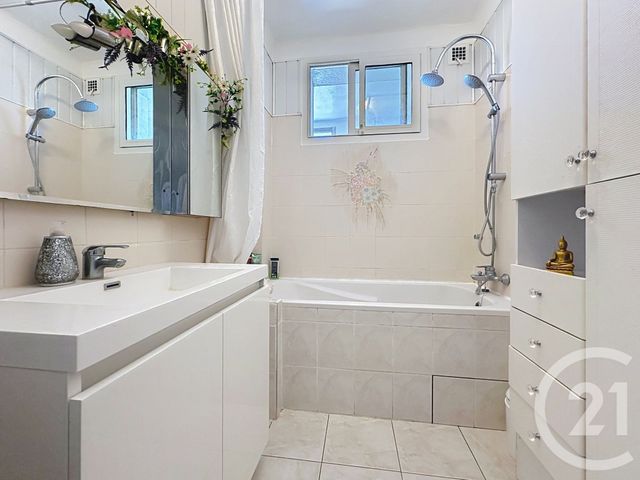 Appartement T5 &agrave; vendre - 5 pi&egrave;ces - 85,92 m2 - Vienne - 38 - RHONE-ALPES