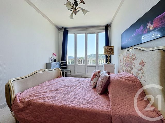 Appartement T5 &agrave; vendre - 5 pi&egrave;ces - 85,92 m2 - Vienne - 38 - RHONE-ALPES