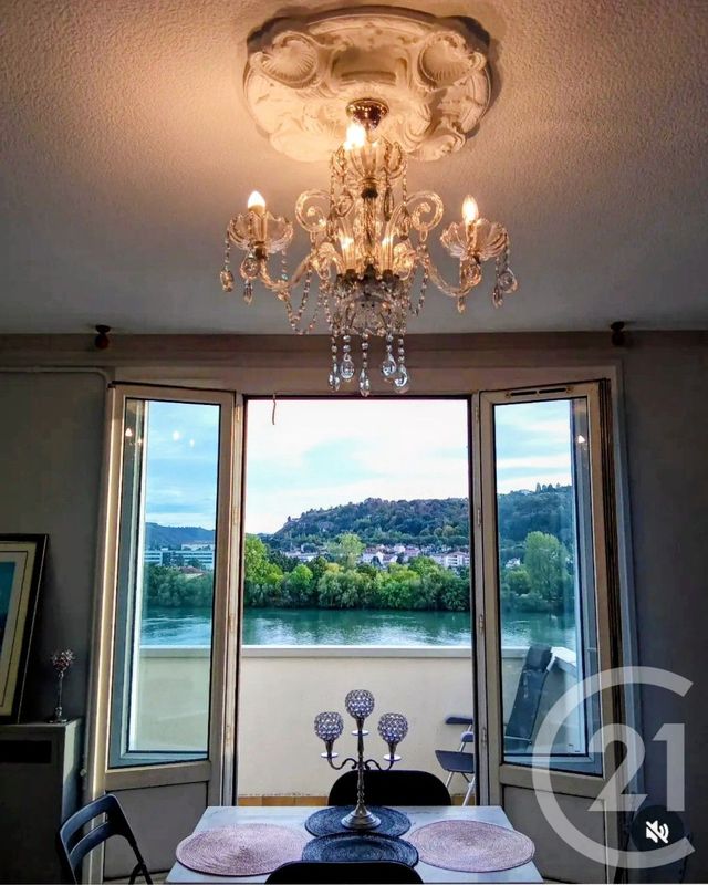 Appartement T5 &agrave; vendre - 5 pi&egrave;ces - 85,92 m2 - Vienne - 38 - RHONE-ALPES