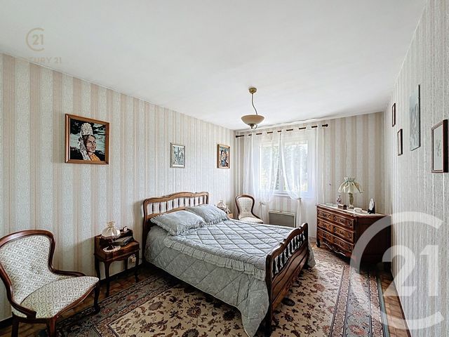 Maison à vendre - 7 pièces - 149,57 m2 - Estrablin - 38 - RHONE-ALPES