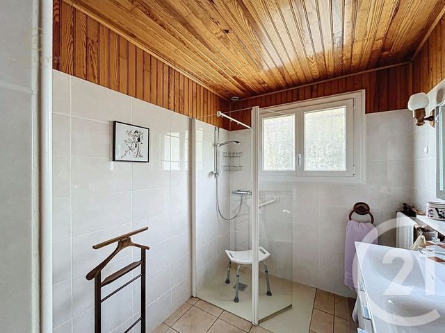 Maison à vendre - 7 pièces - 149,57 m2 - Estrablin - 38 - RHONE-ALPES