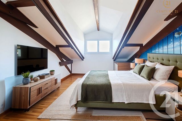 Appartement T3 à vendre - 3 pièces - 62 m2 - Condrieu - 69 - RHONE-ALPES