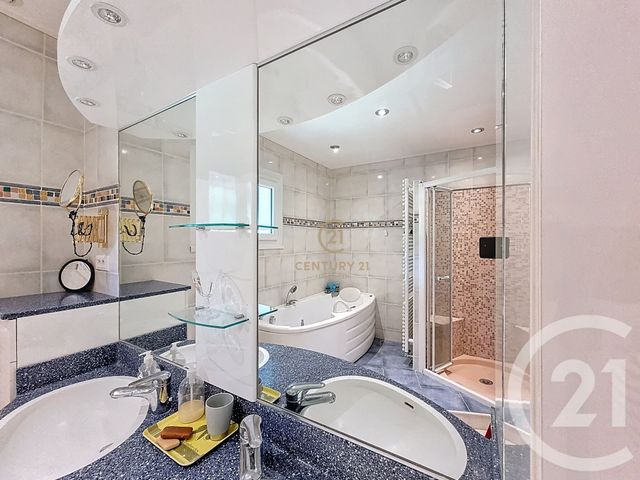 Maison à vendre - 7 pièces - 171 m2 - Estrablin - 38 - RHONE-ALPES