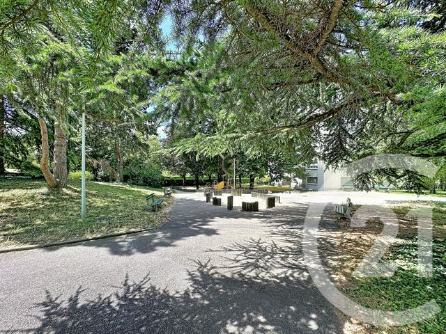 Appartement F3 &agrave; vendre - 3 pi&egrave;ces - 67 m2 - Ste Foy Les Lyon - 69 - RHONE-ALPES
